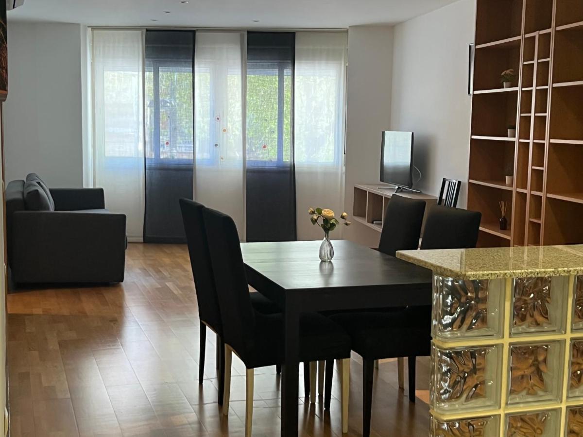 Stay Barcelona Maragall Bagian luar foto
