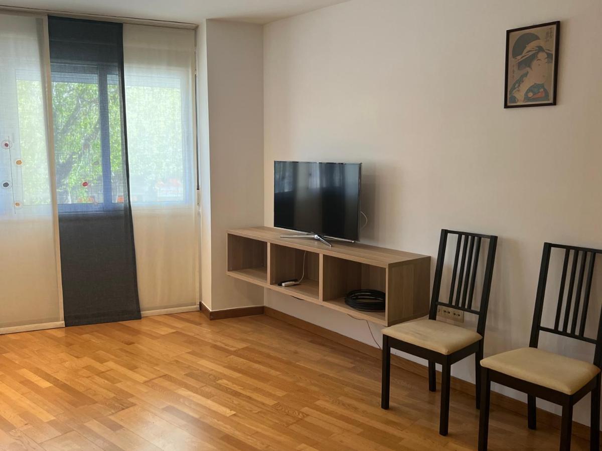 Stay Barcelona Maragall Bagian luar foto