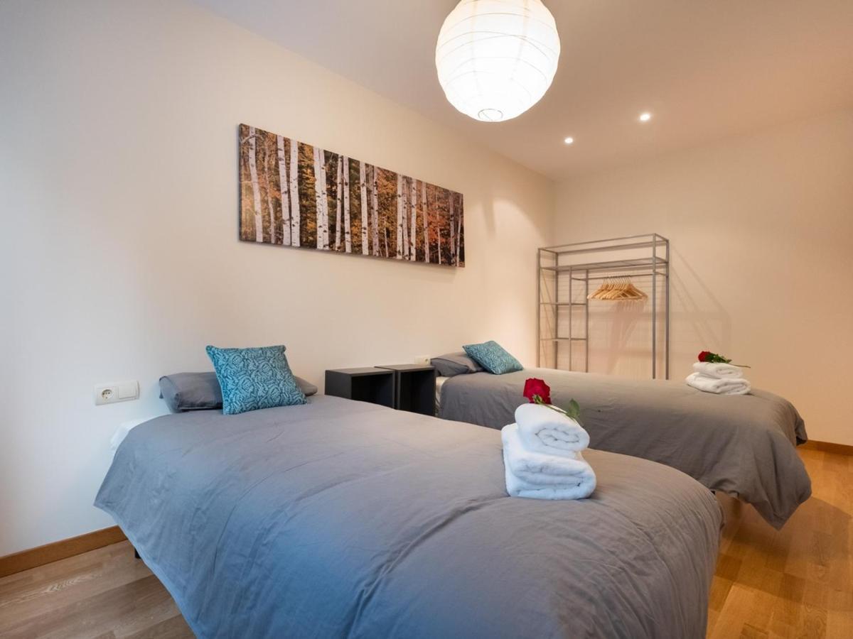Stay Barcelona Maragall Bagian luar foto